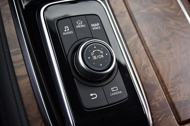 Nissan Armada Vehicle Image 23