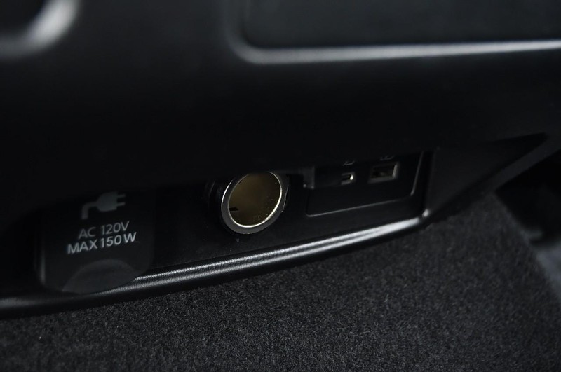 Nissan Armada Vehicle Image 31