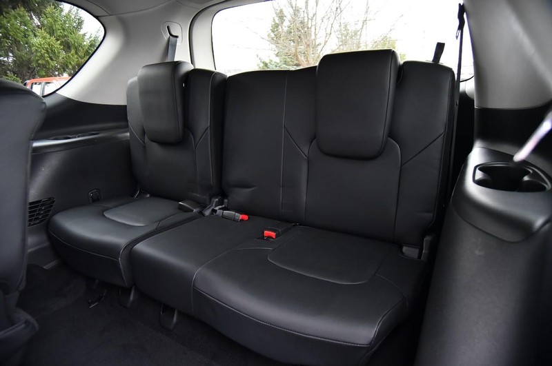 Nissan Armada Vehicle Image 32