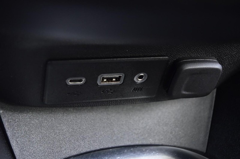 Chevrolet Malibu Vehicle Image 15