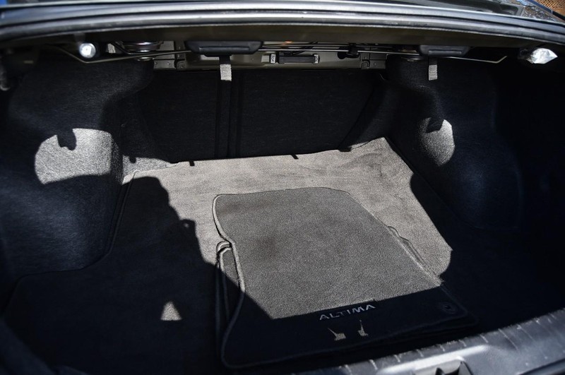 Nissan Altima Vehicle Image 23