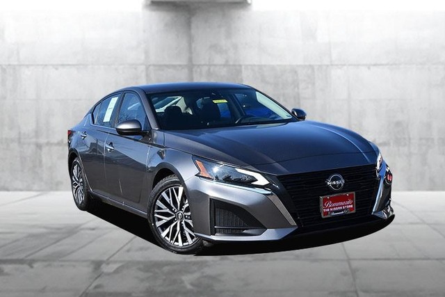 2023 Nissan Altima SV