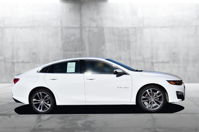 Chevrolet Malibu Vehicle Image 05