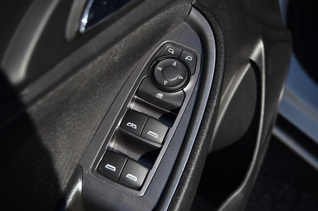 Chevrolet Malibu Vehicle Image 09