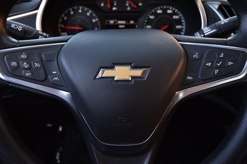 Chevrolet Malibu Vehicle Image 17