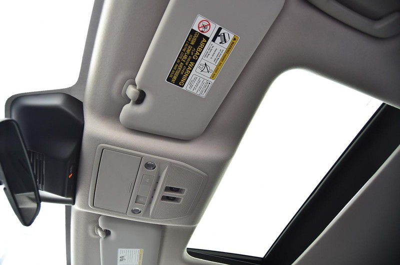 Nissan Kicks Vehicle Image 22