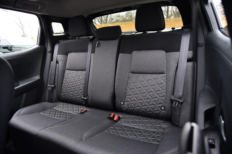 Nissan Kicks Vehicle Image 23