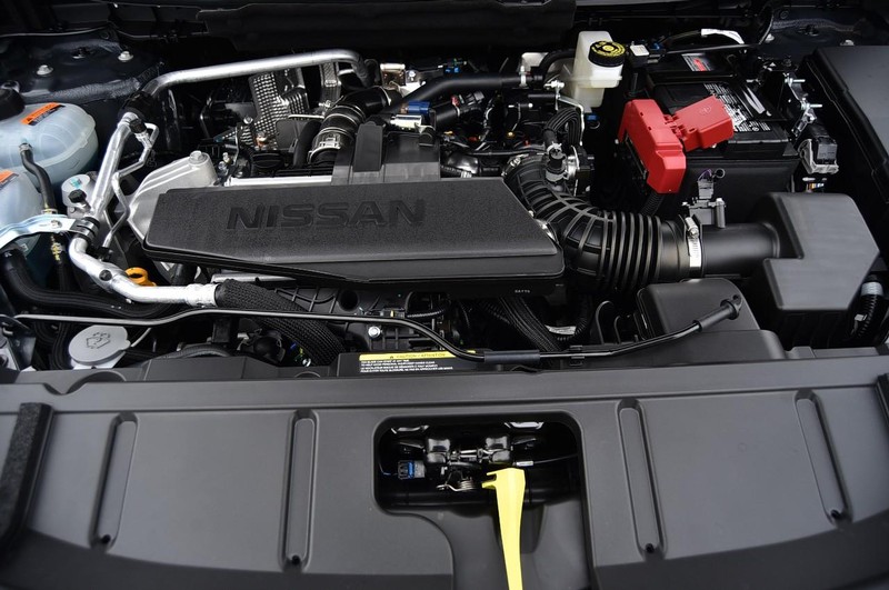 Nissan Rogue Vehicle Image 26