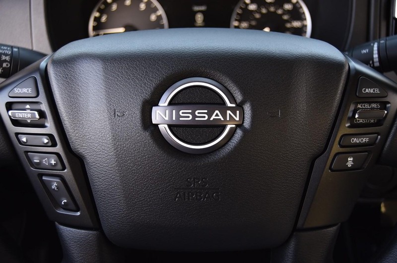 Nissan Frontier Vehicle Image 21