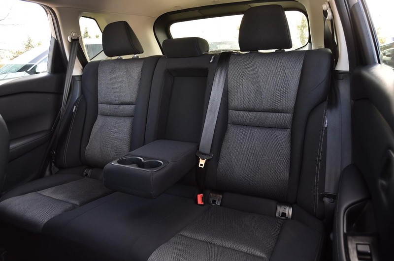 Nissan Rogue Vehicle Image 21