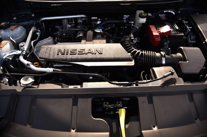Nissan Rogue Vehicle Image 26