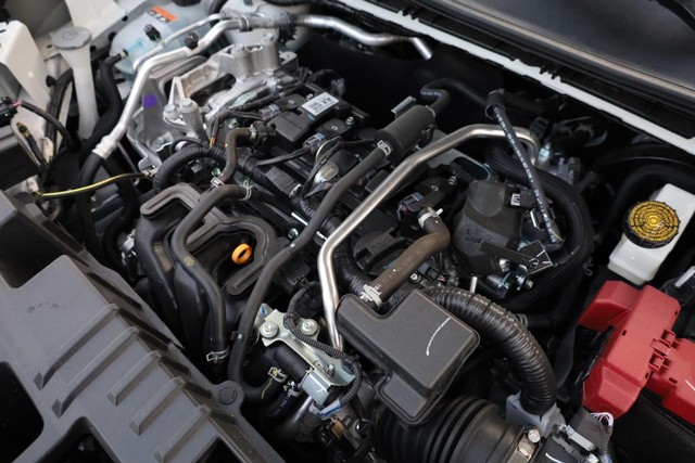 Nissan Kicks Vehicle Image 25