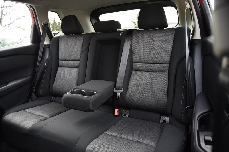 Nissan Rogue Vehicle Image 21