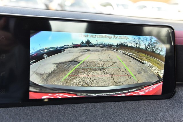 Nissan Kicks Vehicle Image 13