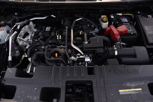 Nissan Kicks Vehicle Image 25