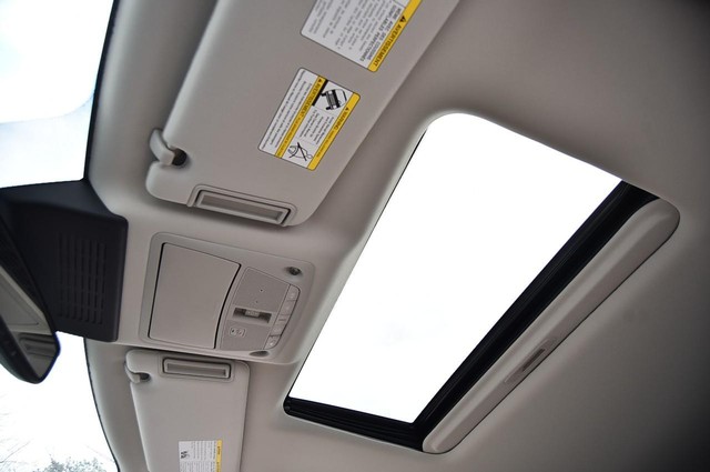 Nissan Armada Vehicle Image 27