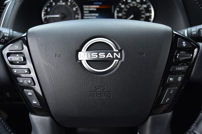 Nissan Armada Vehicle Image 24