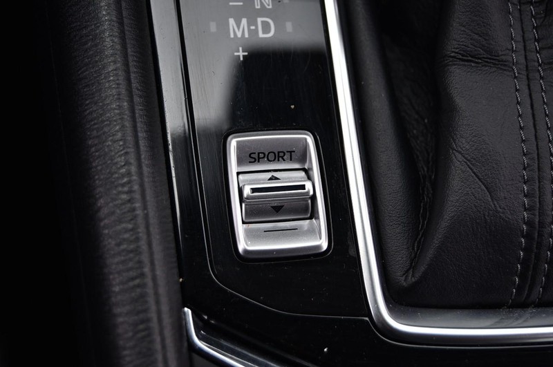 Mazda CX-5 Vehicle Full-screen Gallery Image 18