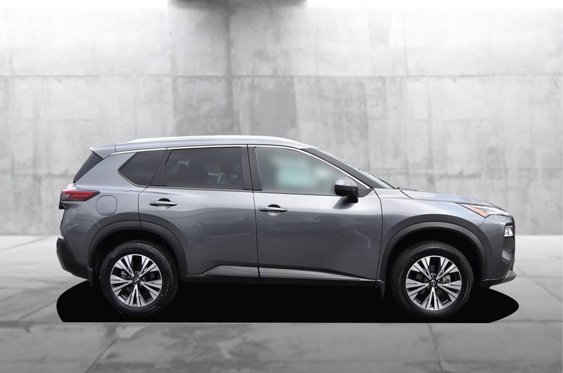 Nissan Rogue Vehicle Image 05
