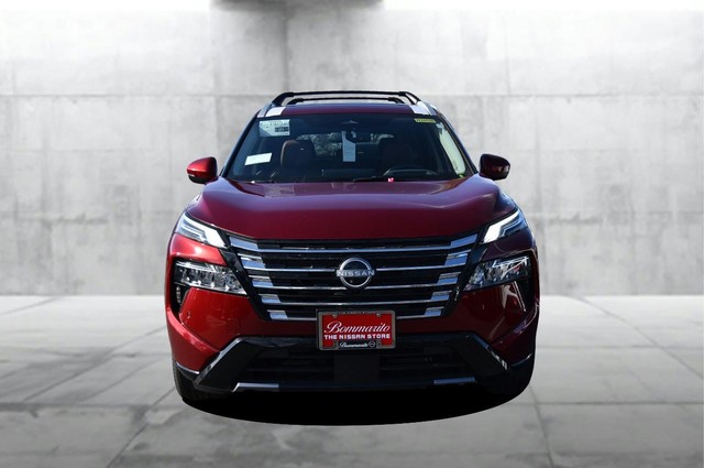 Nissan Rogue Vehicle Image 04