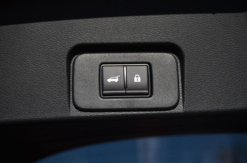 Nissan Rogue Vehicle Image 31