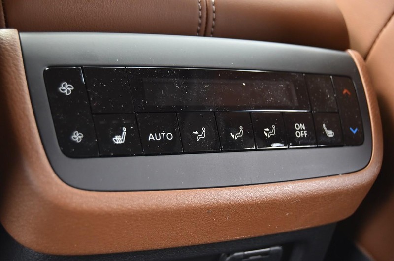 Nissan Pathfinder Vehicle Image 28