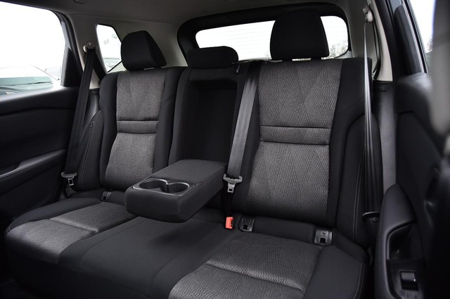 Nissan Rogue Vehicle Image 21