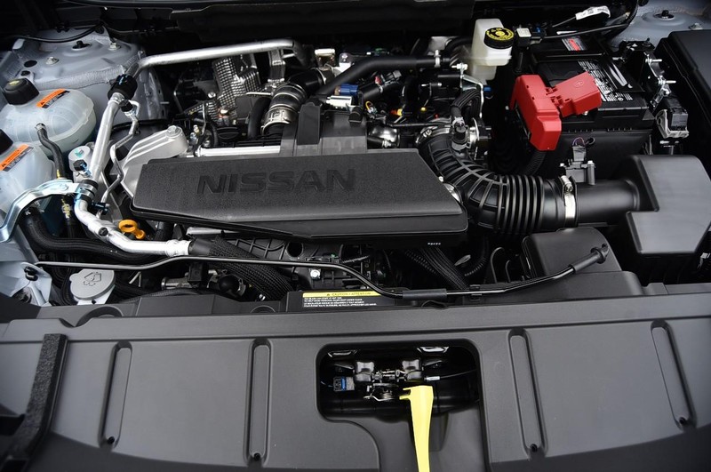 Nissan Rogue Vehicle Image 26