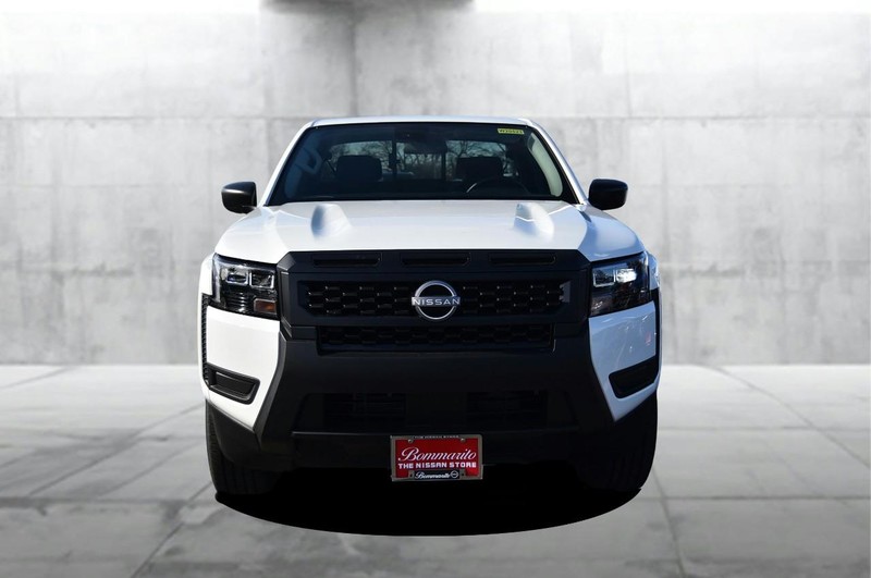 Nissan Frontier Vehicle Image 04
