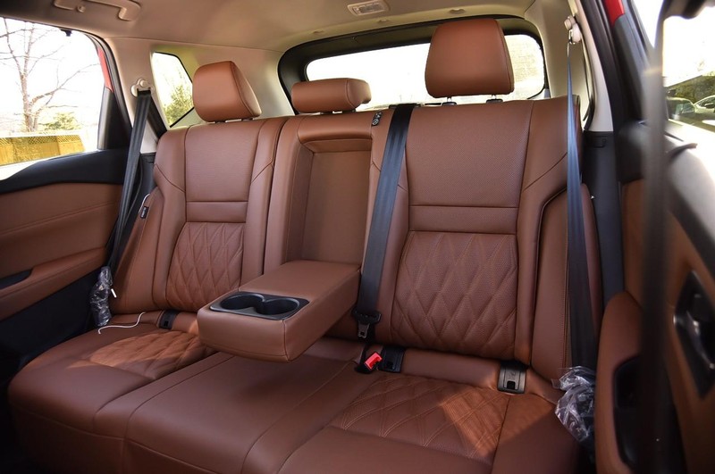 Nissan Rogue Vehicle Image 27