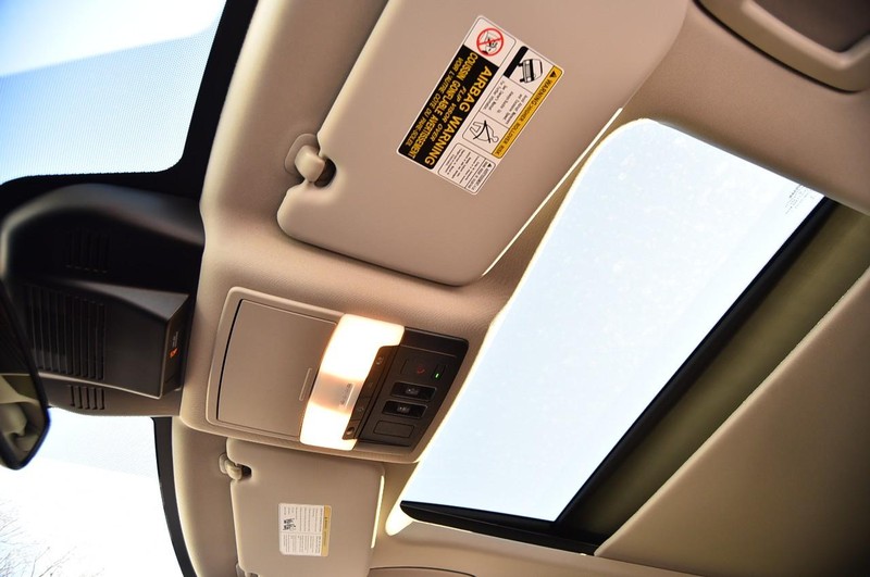 Nissan Rogue Vehicle Image 25