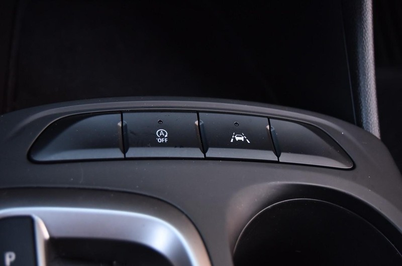 Buick Envista Vehicle Image 15