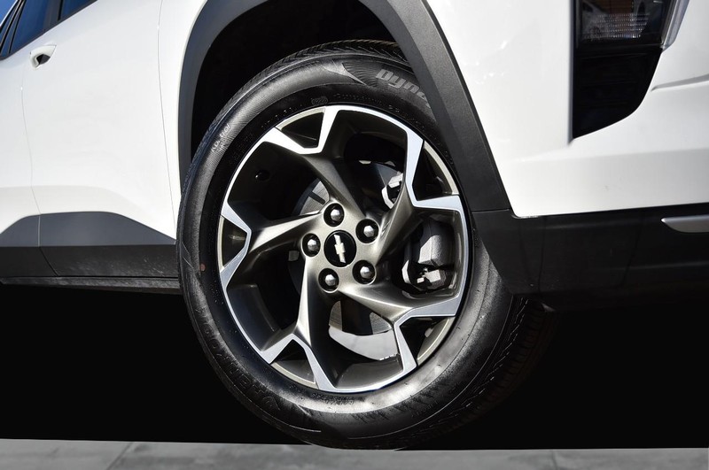 Chevrolet Trax Vehicle Image 03