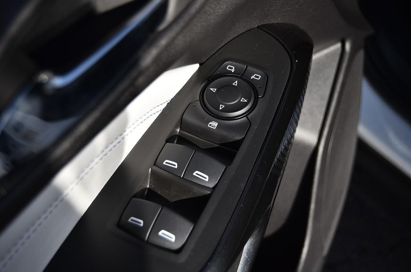 Chevrolet Trax Vehicle Image 09