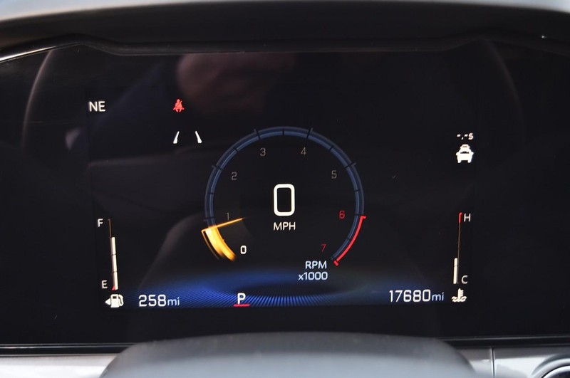 Chevrolet Trax Vehicle Image 11