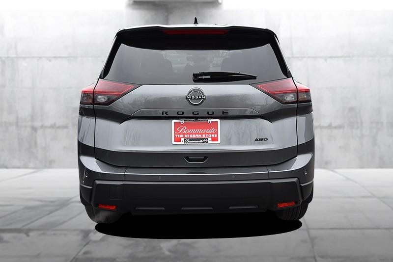 Nissan Rogue Vehicle Image 06