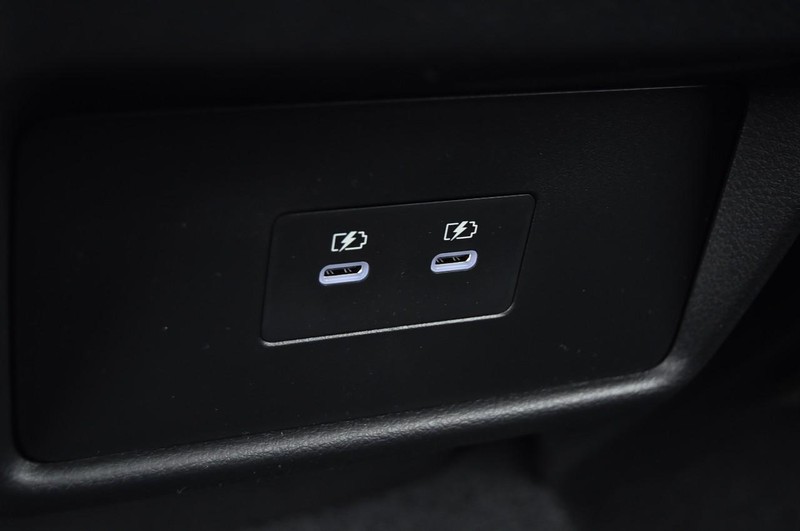 Nissan Rogue Vehicle Image 27