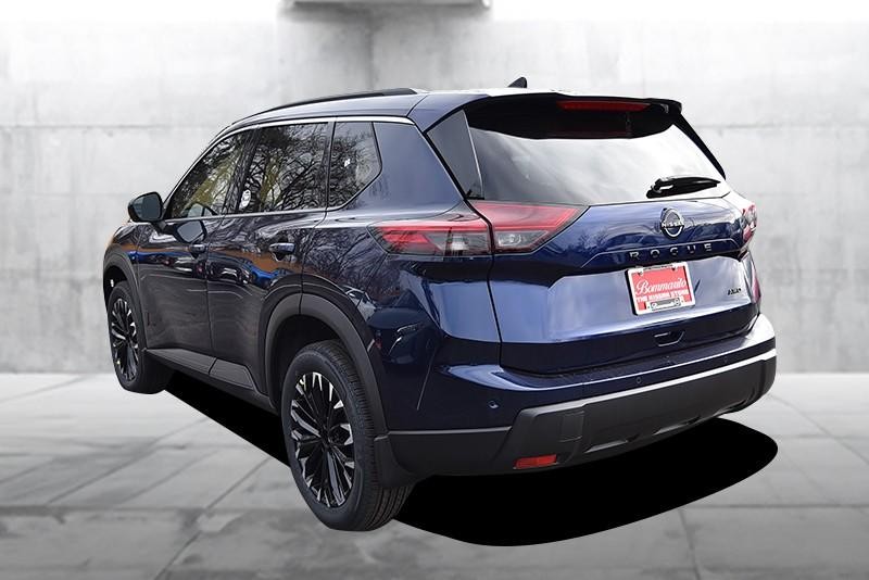 Nissan Rogue Vehicle Image 07