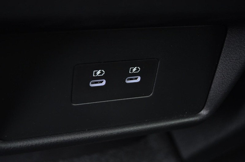 Nissan Rogue Vehicle Image 27