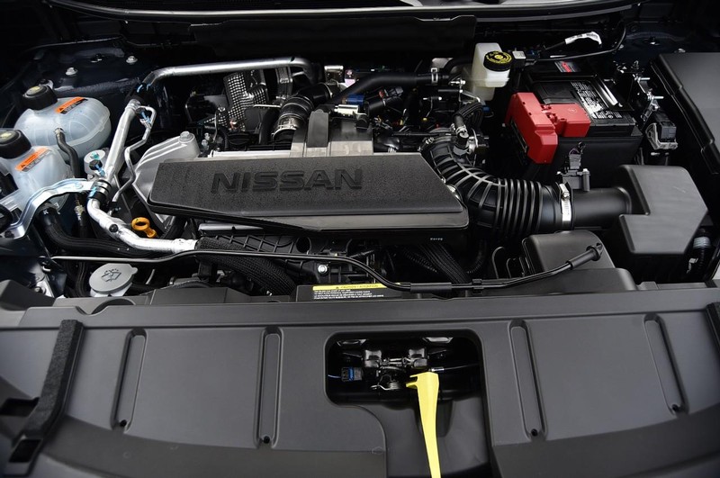 Nissan Rogue Vehicle Image 30