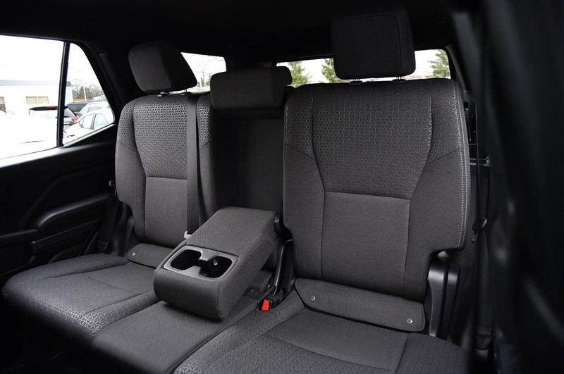 Toyota 4Runner Vehicle Image 22