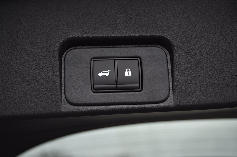 Nissan Rogue Vehicle Image 29