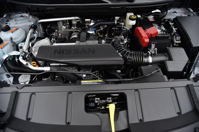 Nissan Rogue Vehicle Image 30