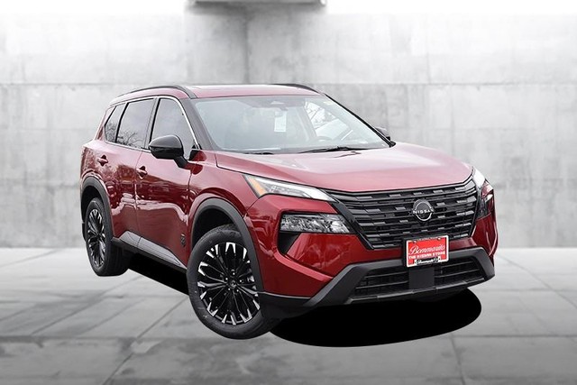 Nissan Rogue Vehicle Image 02