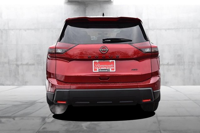 Nissan Rogue Vehicle Image 06