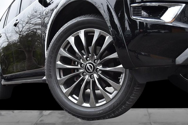 Nissan Armada Vehicle Image 03