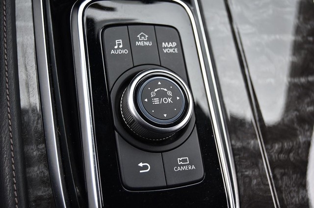 Nissan Armada Vehicle Image 22