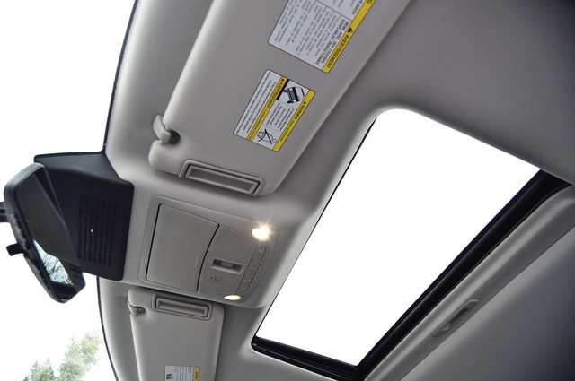 Nissan Armada Vehicle Image 27