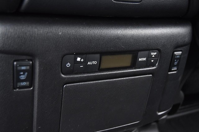 Nissan Armada Vehicle Image 30