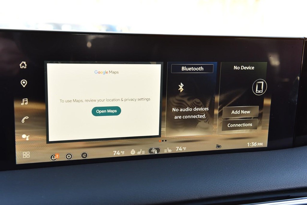 Nissan Armada Vehicle Image 19